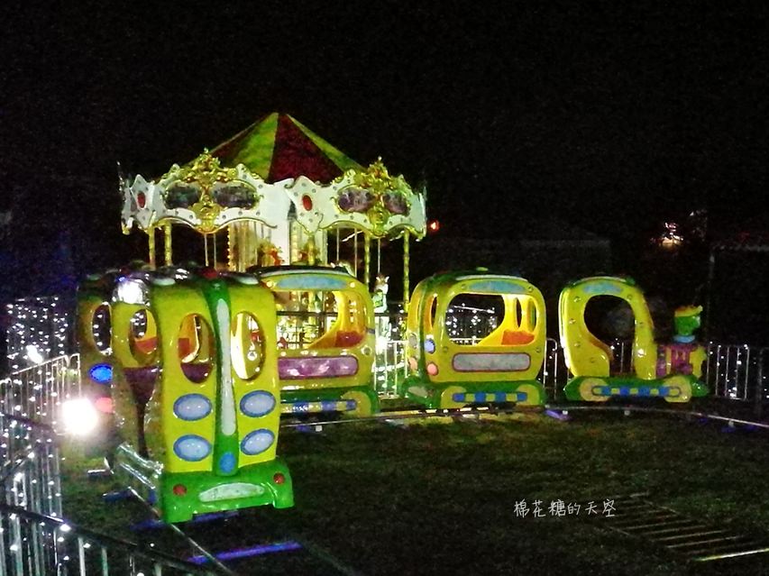 青蘋果樂園移師2018台中燈會，縮小版旋轉木馬、摩天輪超可愛！