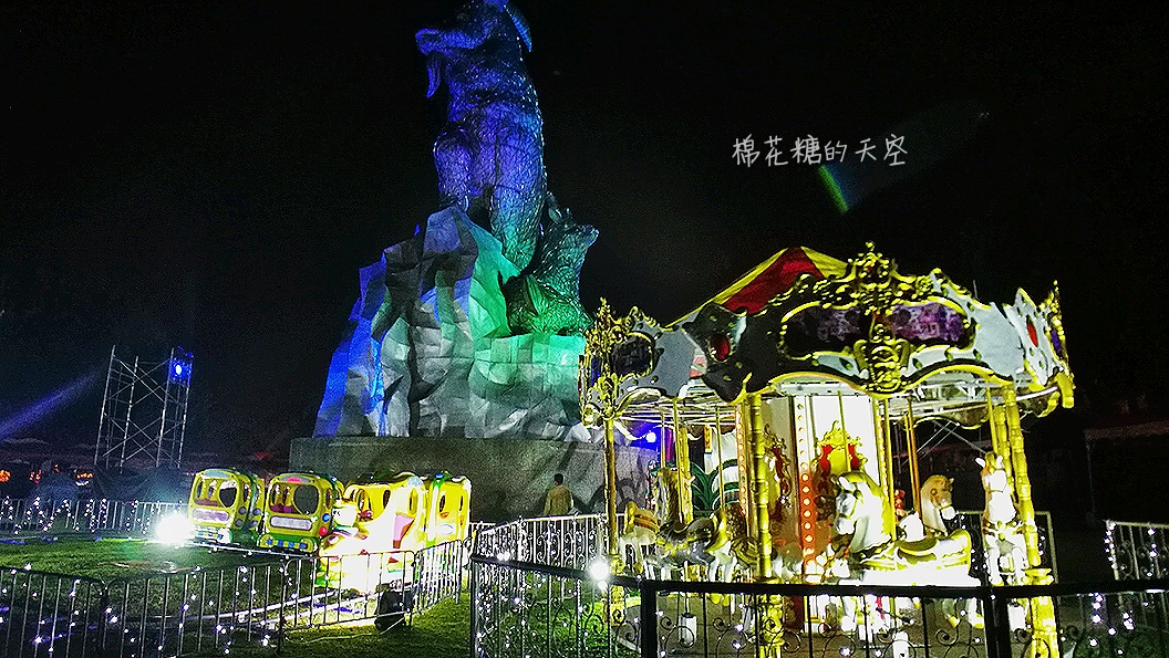 青蘋果樂園移師2018台中燈會，縮小版旋轉木馬、摩天輪超可愛！