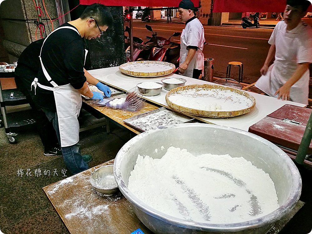 一年只賣一次的台中手工元宵，沁園春現場限量製作～晚來只好再等一年!