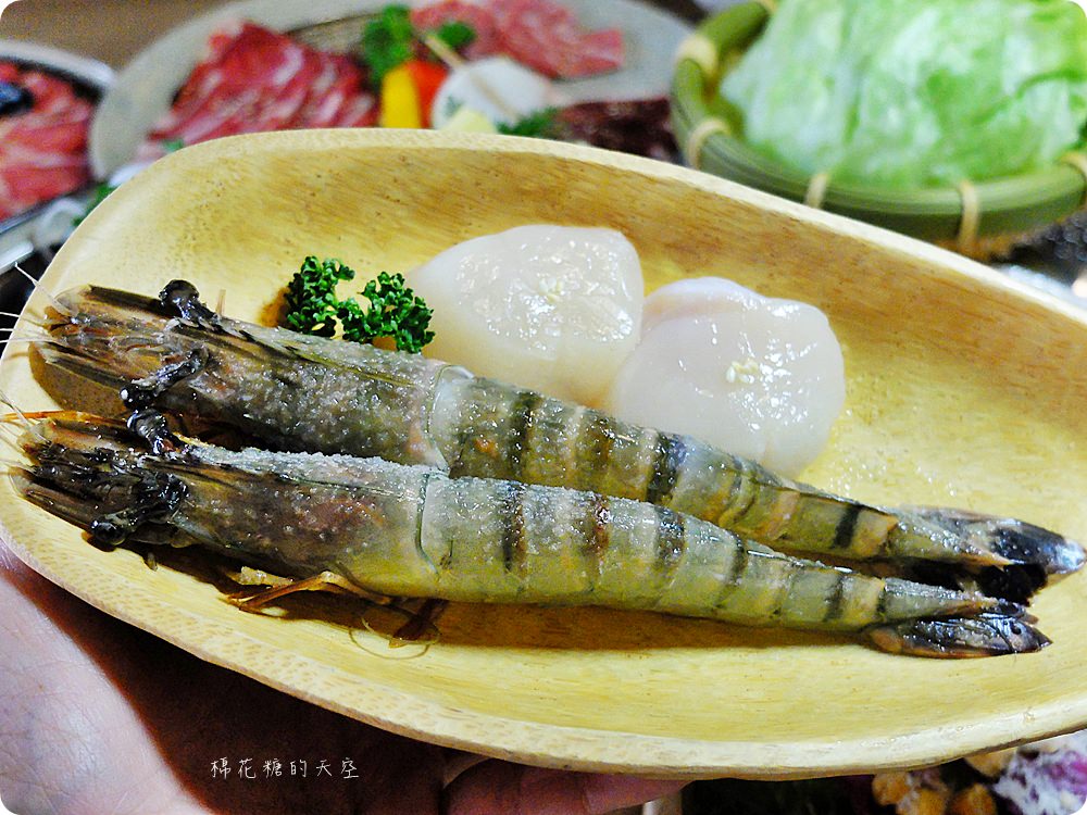 台中雲火伊比利黑豬套餐口感不輸牛肉，加購和牛牛排只要239！