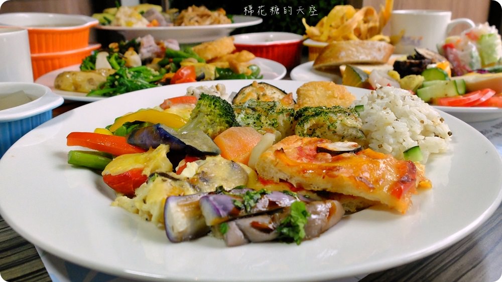 陶然左岸蔬食吃到飽跟你想的不一樣！設計給葷食者的蔬食料理