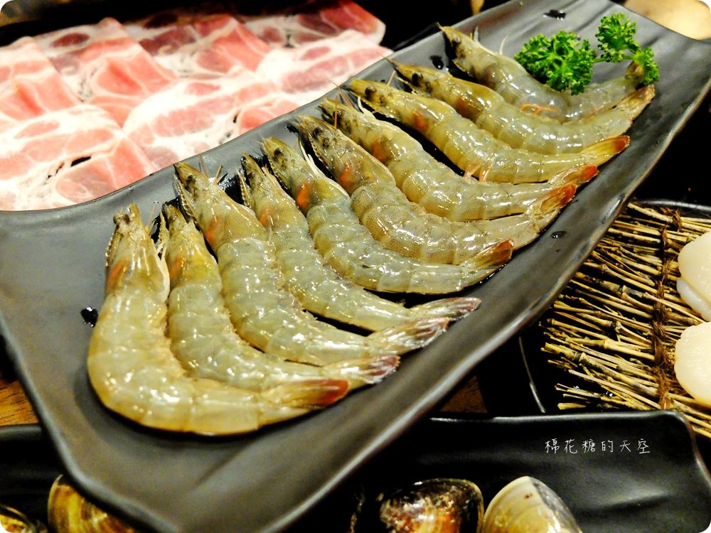 藏在沙鹿小巷的絕品火鍋超彭湃，雙人龍蝦大餐送干貝喔！
