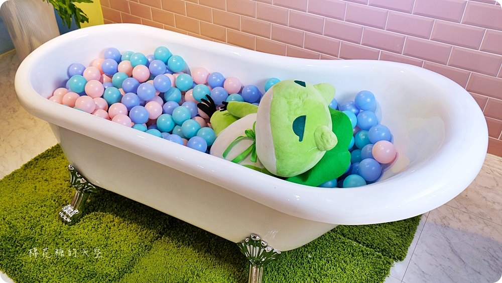 IG打卡都來一中卡諾亞！專業布景好拍餐點也好吃！大推蓋飯、焦糖布丁麻糬