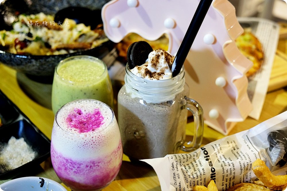 IG打卡都來一中卡諾亞!專業布景好拍餐點也好吃!大推蓋飯、焦糖布丁麻糬 IG打卡都來一中卡諾亞!專業布景好拍餐點也好吃!大推蓋飯、焦糖布丁麻糬