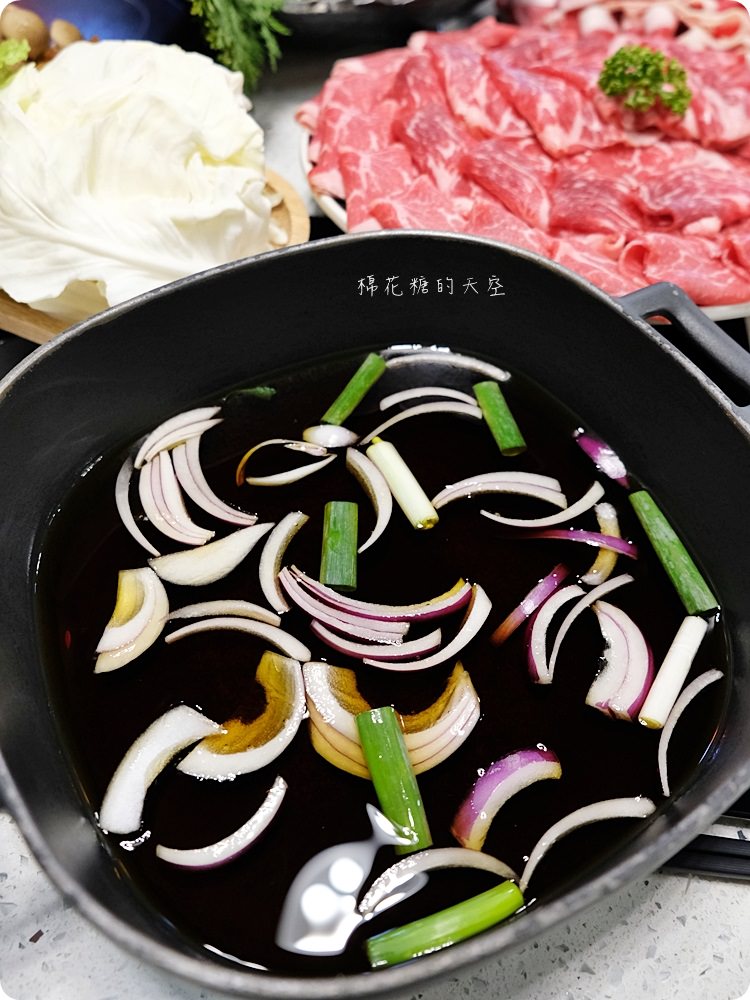 台中火鍋推薦-肉魂鑄鐵料理,超彭湃大胃王套餐50盎司肉盤大滿足 台中火鍋推薦-肉魂鑄鐵料理,超彭湃大胃王套餐50盎司肉盤大滿足