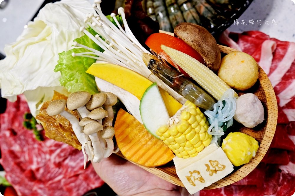 台中火鍋推薦-肉魂鑄鐵料理,超彭湃大胃王套餐50盎司肉盤大滿足 台中火鍋推薦-肉魂鑄鐵料理,超彭湃大胃王套餐50盎司肉盤大滿足