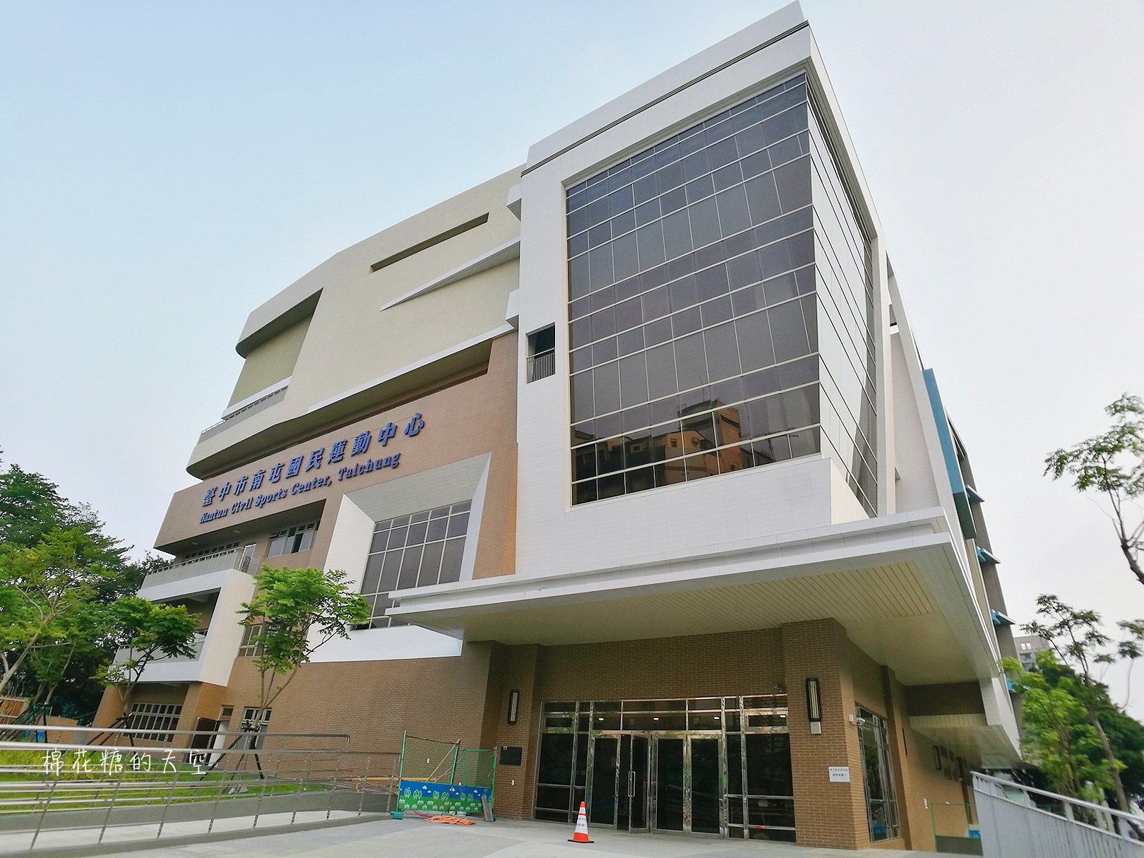 台中南屯國民運動中心五月中試營運!詳細收費、樓層分佈大公開 台中南屯國民運動中心五月中試營運!詳細收費、樓層分佈大公開