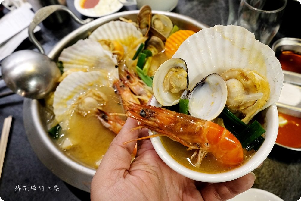 北屯在地人大推燒肉店-龍門燒肉 馬場洞韓牛專賣店，記得一定要加點隱藏版海鮮盤