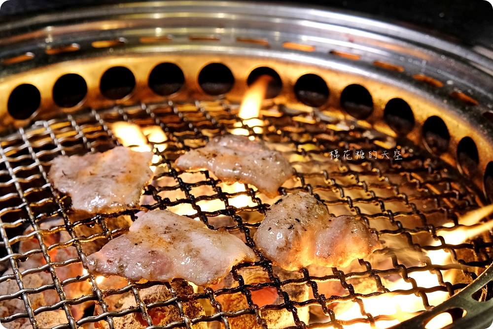 北屯在地人大推燒肉店-龍門燒肉 馬場洞韓牛專賣店，記得一定要加點隱藏版海鮮盤