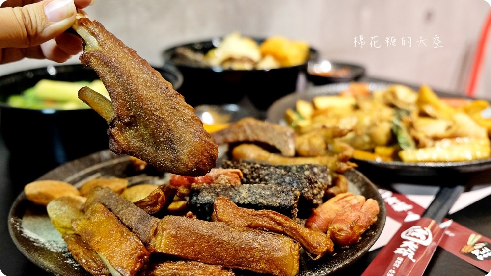逢甲美食新推薦|滿大碗滷味不只滷，可炒、可炸、可麻辣、還有精燉老火湯！