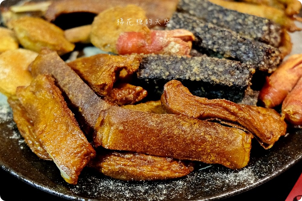 逢甲美食新推薦|滿大碗滷味不只滷，可炒、可炸、可麻辣、還有精燉老火湯！