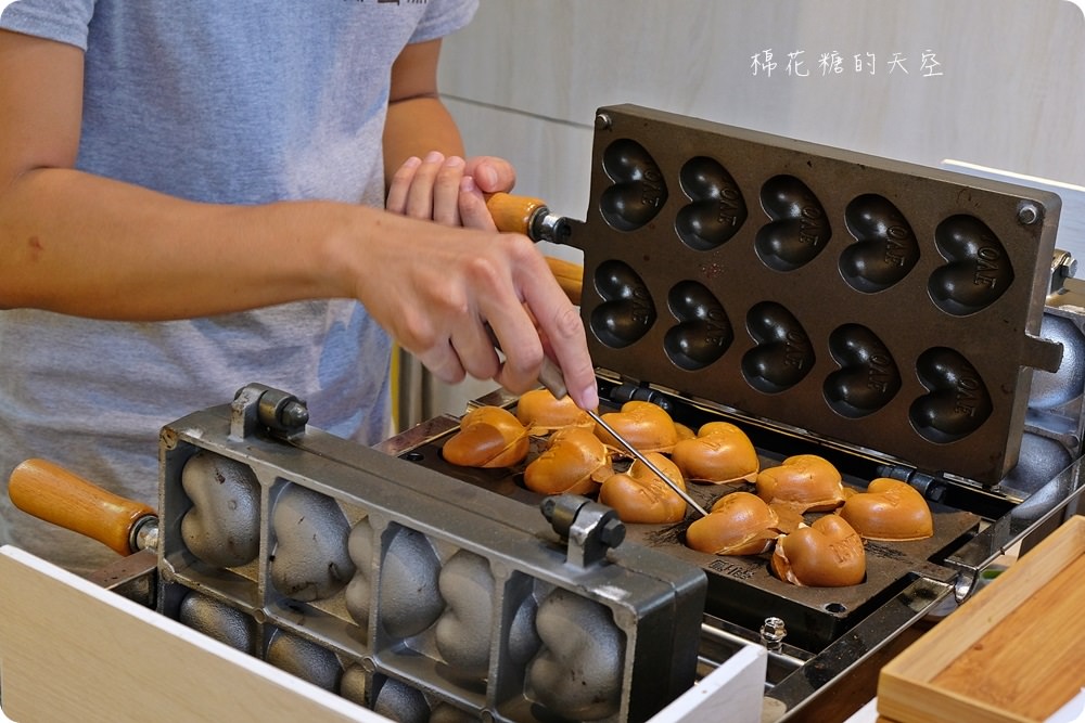 一中必吃雞蛋糕|18%雞蛋糕愛心造型大爆漿啦～