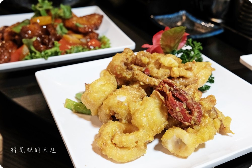 潭子在地人推薦好吃海鮮餐廳-鱻味館，快炒、串燒樣樣在行，推薦必點青龍炒豬油渣