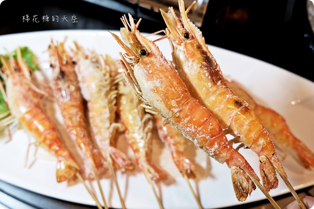 潭子在地人推薦好吃海鮮餐廳-鱻味館，快炒、串燒樣樣在行，推薦必點青龍炒豬油渣