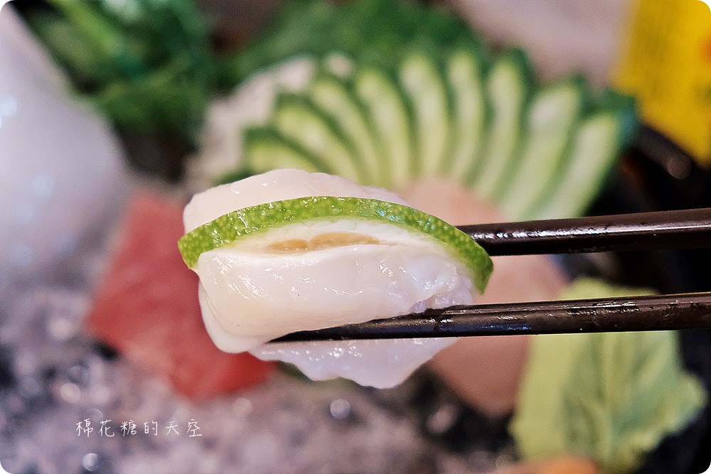 潭子在地人推薦好吃海鮮餐廳-鱻味館，快炒、串燒樣樣在行，推薦必點青龍炒豬油渣