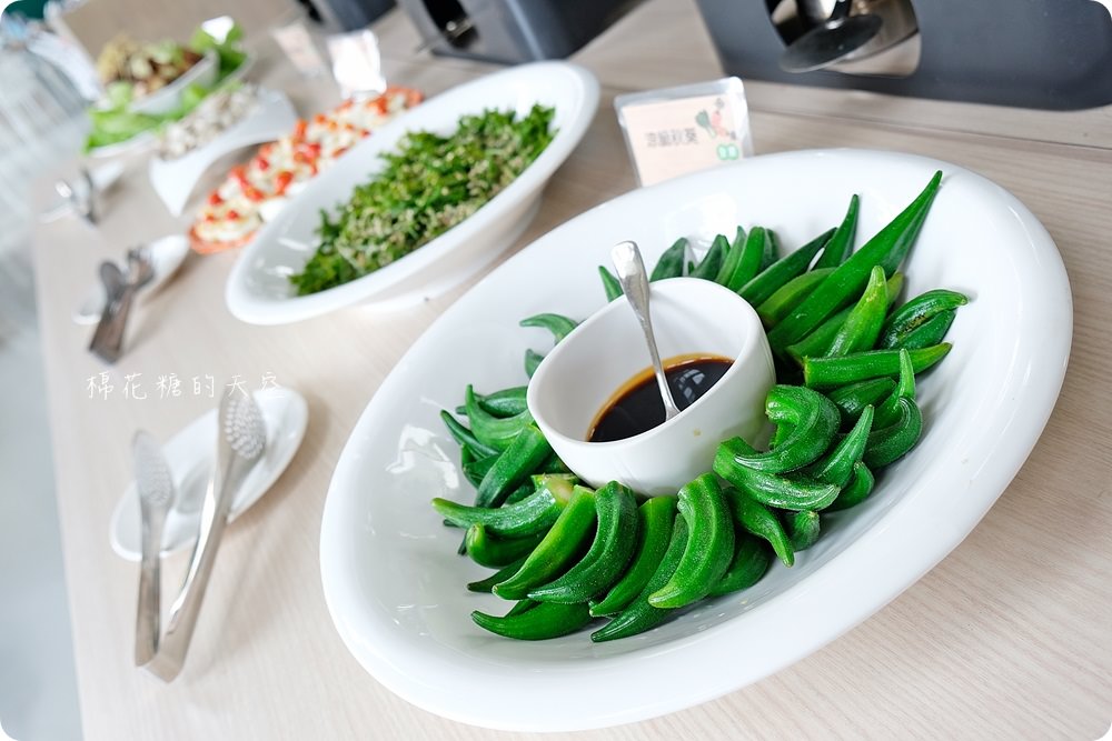 大甲團體聚餐好去處隱藏版蔬食火鍋吃到飽，招牌大甲芋頭、包餡芋圓吃免驚！