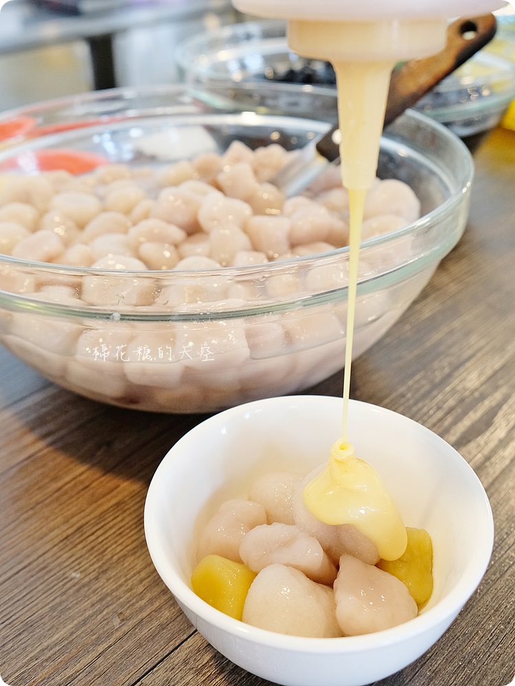大甲團體聚餐好去處隱藏版蔬食火鍋吃到飽，招牌大甲芋頭、包餡芋圓吃免驚！