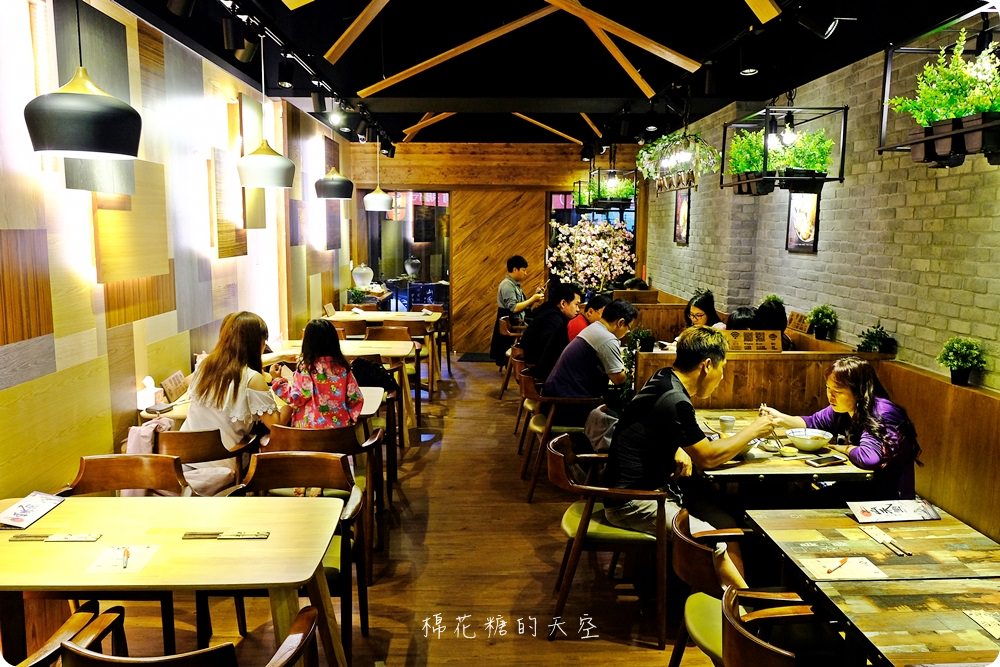 台中第一家！南部火紅山禾堂豚骨拉麵進攻中部，大推地獄拉麵超夠味