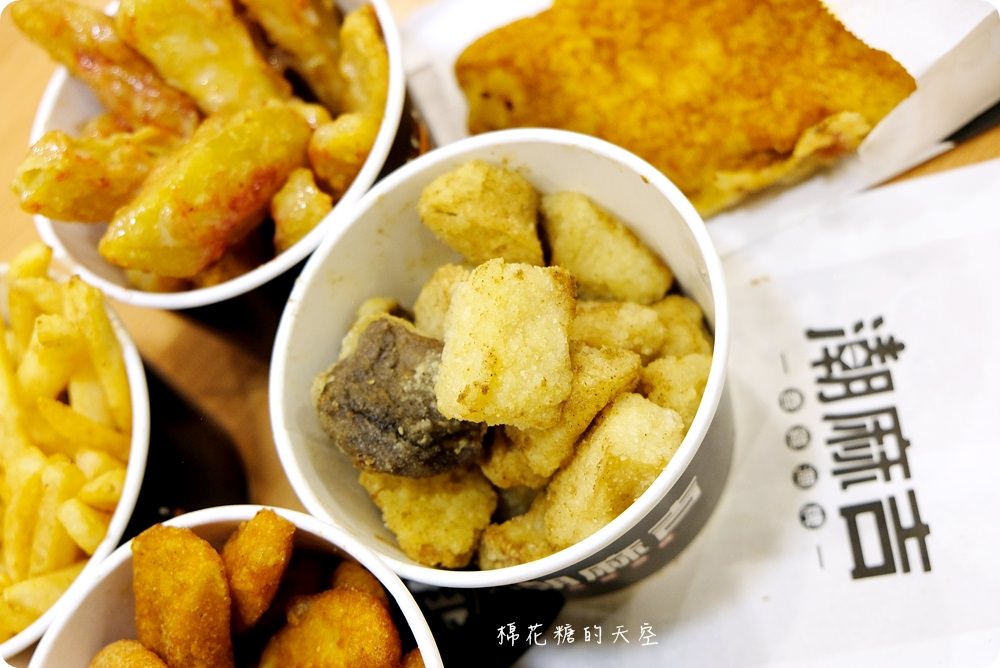 就是這一塊！潮麻吉雞排台中首店就在靜宜周邊喔！五種口味、兩種口感任你挑～