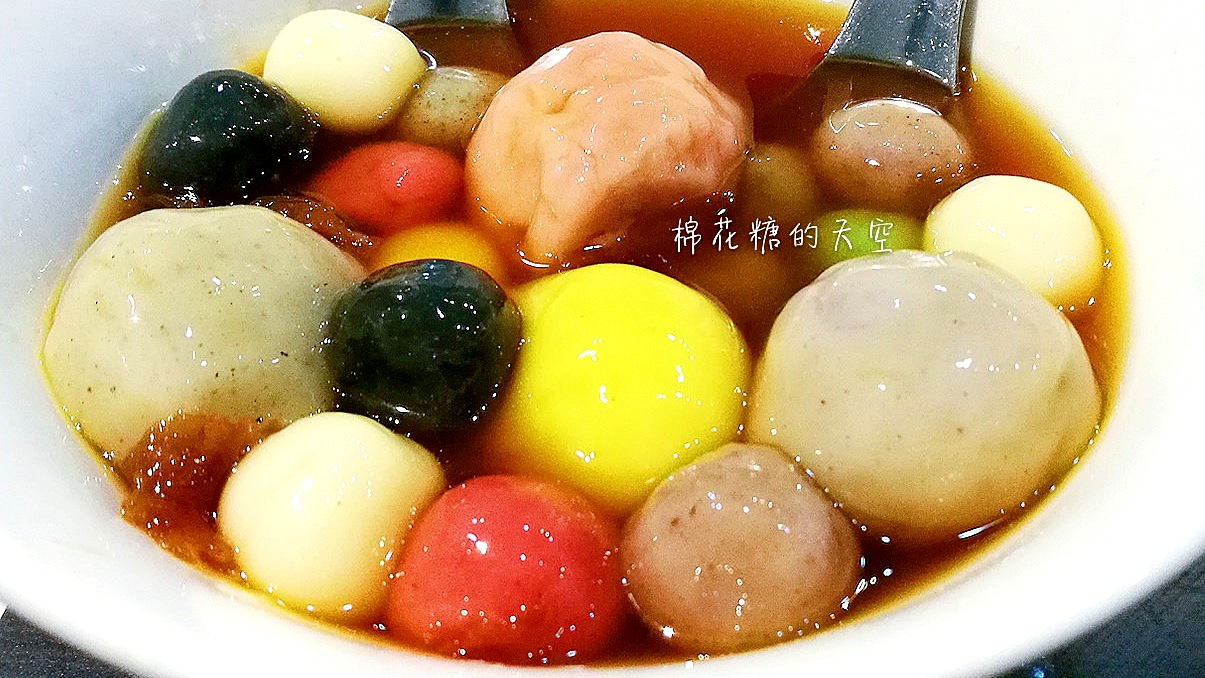 草悟道周邊最夯IG美食，彩色湯圓冰好吃又消暑