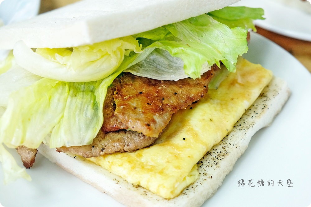 台中綠豆沙老店-台灣洋行，澎湃肉蛋吐司早午餐開賣啦！