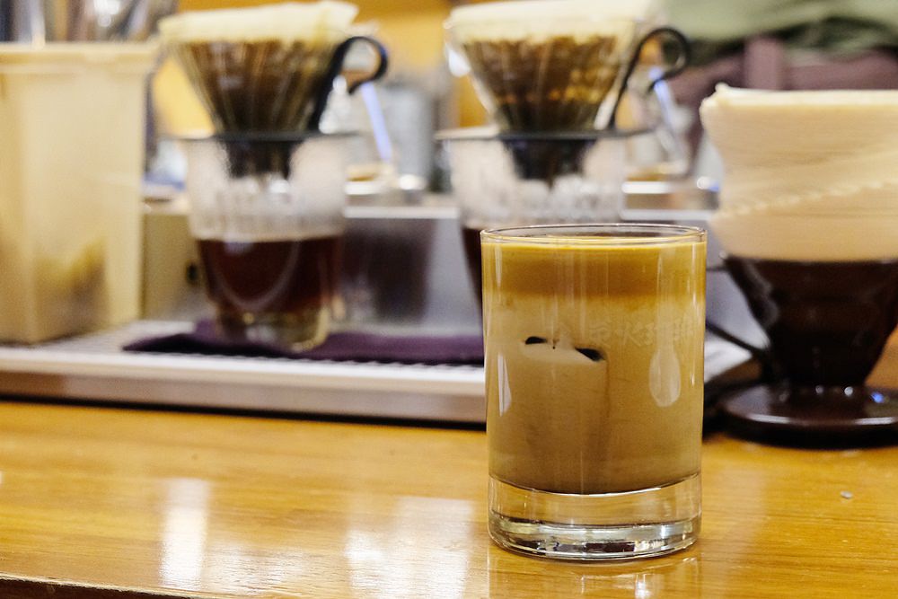 台中千層蛋糕不能錯過這家！豐原葉店不只有咖啡葉還有蛋糕婷！