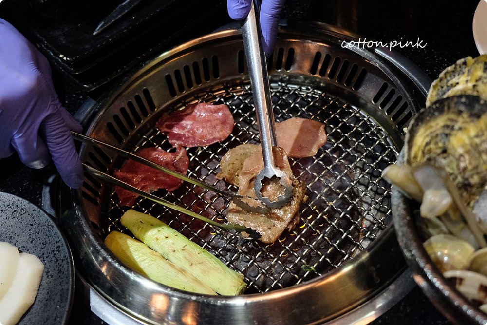 台中燒烤吃到飽首選！干貝、帝王蟹、黑毛牛、哈根達斯任你點，大口吃肉、大啖海鮮就在潼阪頂級燒烤