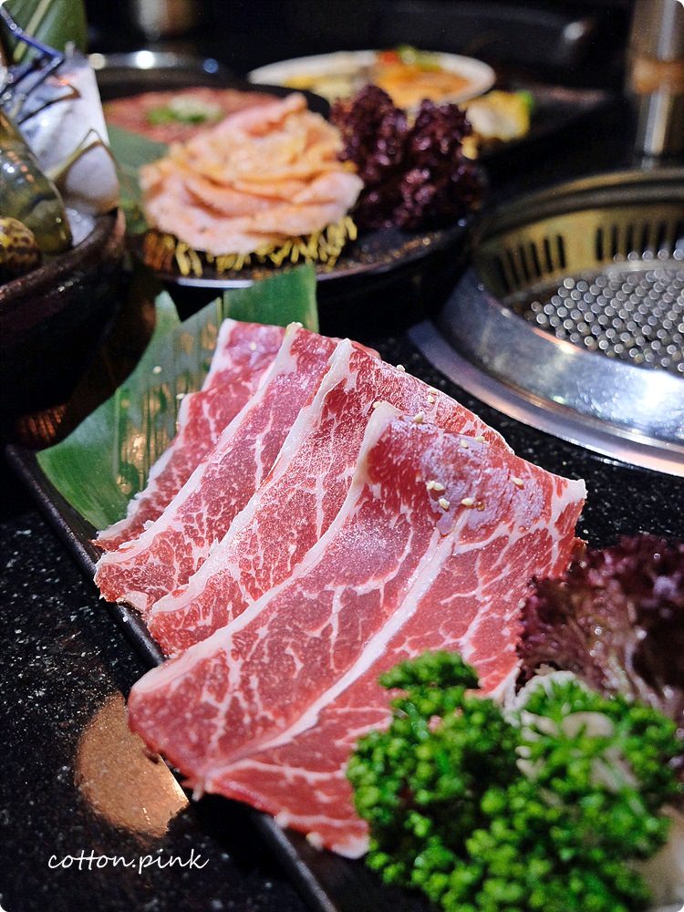 台中燒烤吃到飽首選！干貝、帝王蟹、黑毛牛、哈根達斯任你點，大口吃肉、大啖海鮮就在潼阪頂級燒烤