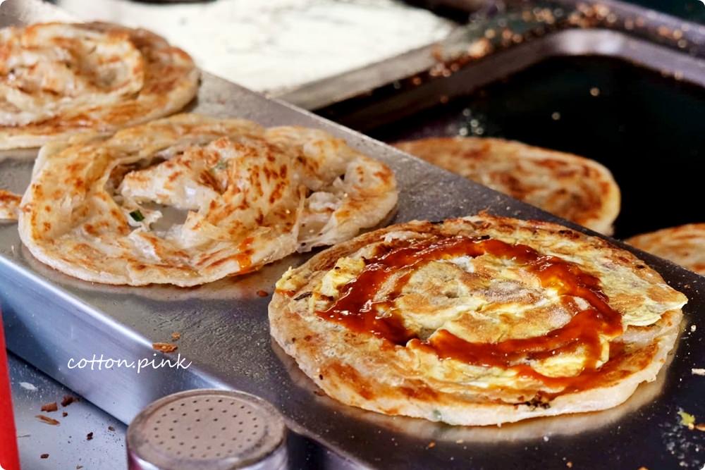 台中排隊美食|黃昏市場外緣味蔥抓餅開攤就排隊！