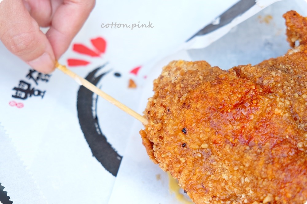 爆漿起司不夠看~義氣豐發雞爆蔥雞排每日限量30份,綠油油的魅力吃了一定會“虧雞” 爆漿起司不夠看~義氣豐發雞爆蔥雞排每日限量30份,綠油油的魅力吃了一定會“虧雞”