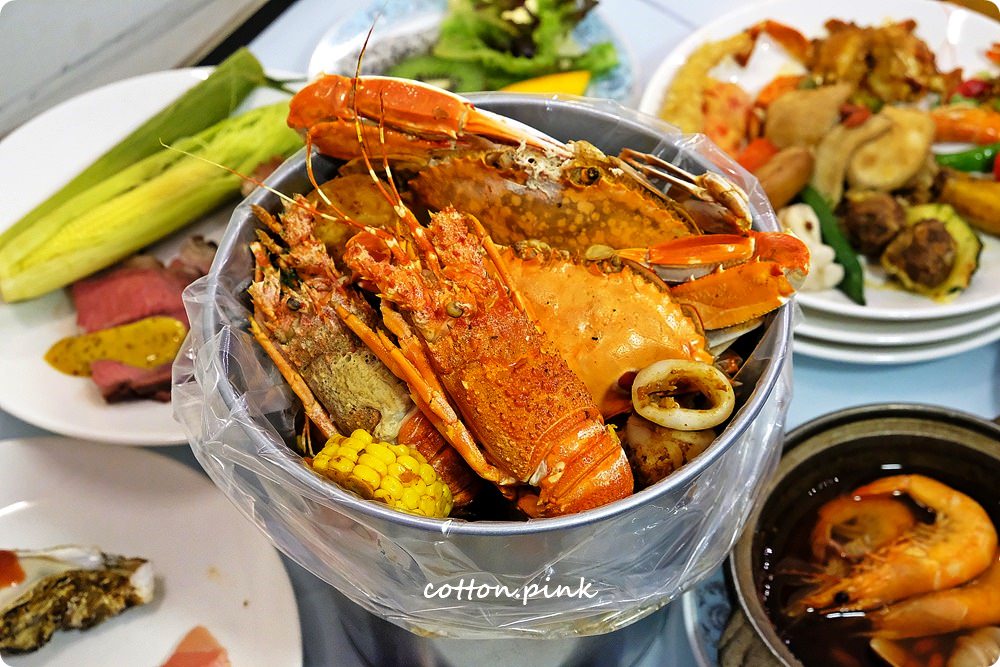 台中吃到飽餐廳推薦|新天地崇德店滿滿好料海鮮桶新上市，螃蟹、生蠔、牛排通通吃免驚！