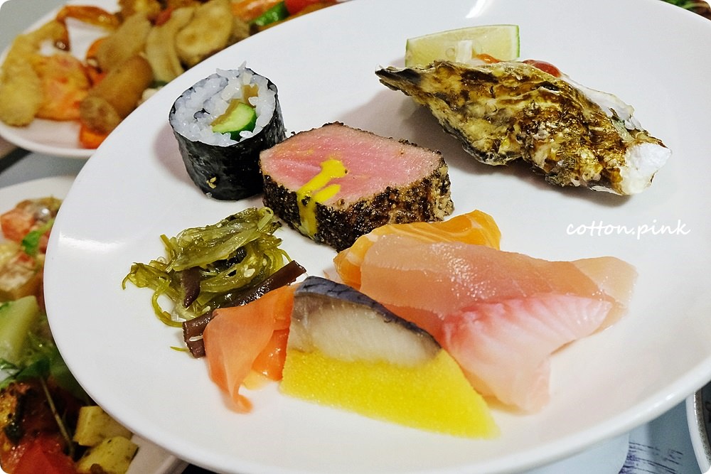 台中吃到飽餐廳推薦|新天地崇德店滿滿好料海鮮桶新上市，螃蟹、生蠔、牛排通通吃免驚！