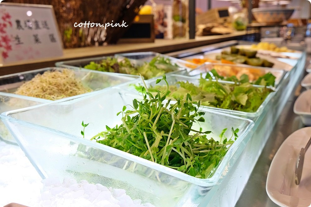 台中吃到飽餐廳推薦|新天地崇德店滿滿好料海鮮桶新上市，螃蟹、生蠔、牛排通通吃免驚！