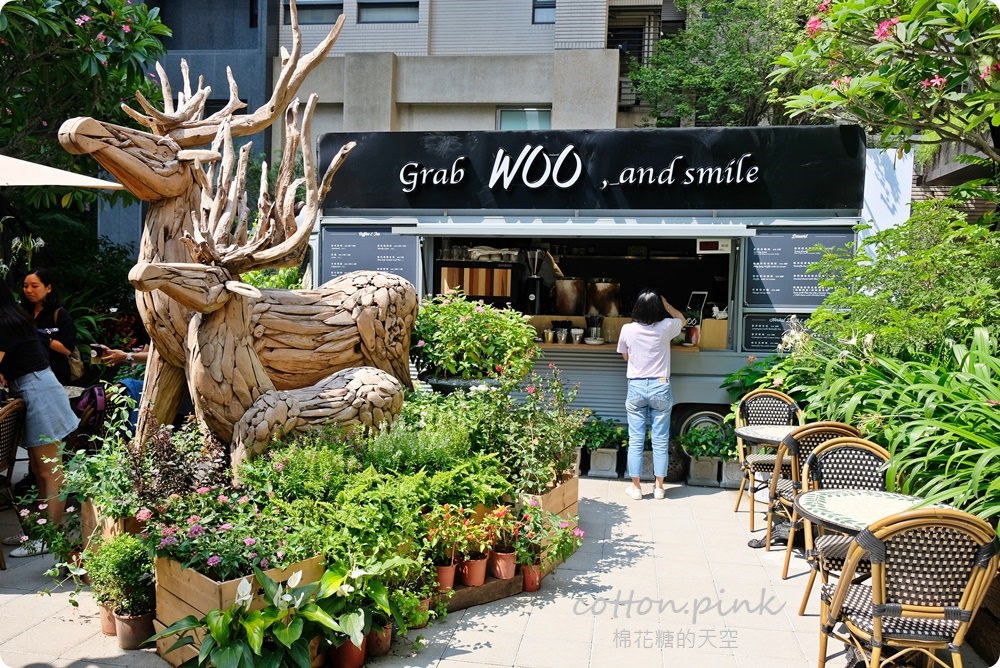 台中最潮泰式餐廳開二店-WOO市政店就在超夯鳶屋書店樓上