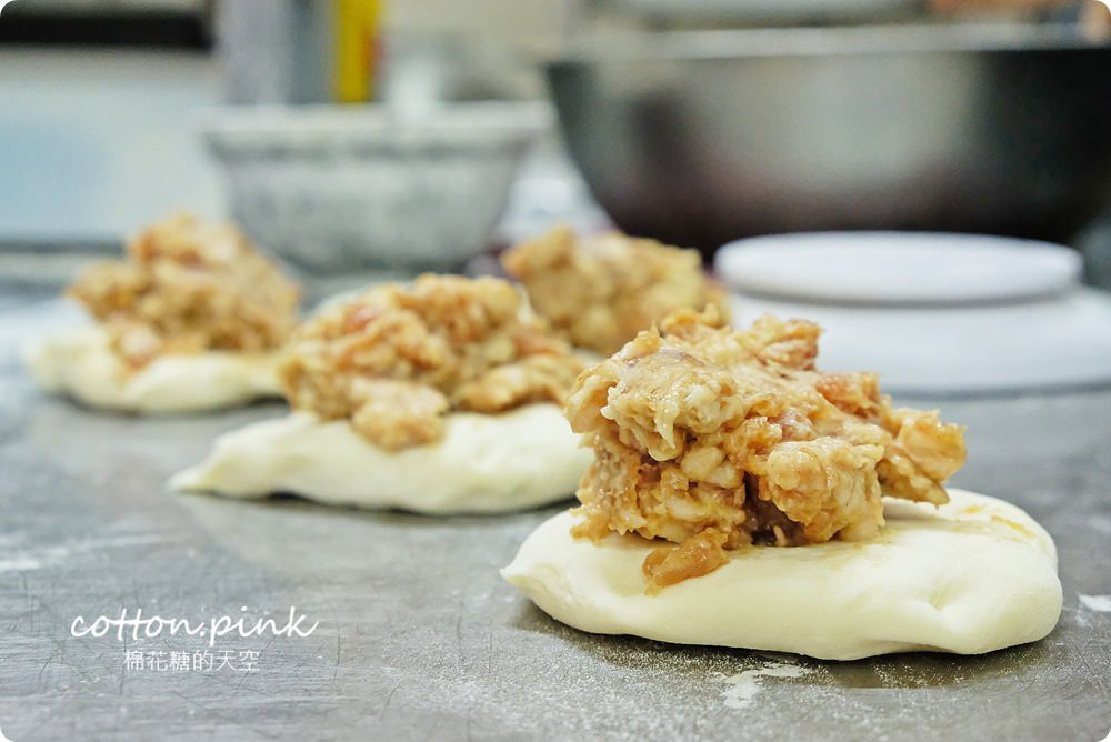 隱藏版蛋黃酥現身太平包子店！頂金台港鮮肉包風味獨特選擇超多