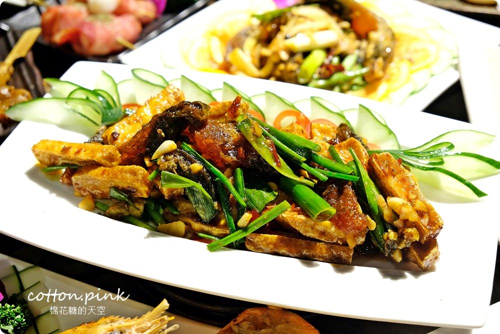 台中雙層貨櫃居酒屋暗藏道地川菜!食八津最新四川料理超過癮~近東海大學 台中雙層貨櫃居酒屋暗藏道地川菜!食八津最新四川料理超過癮~近東海大學