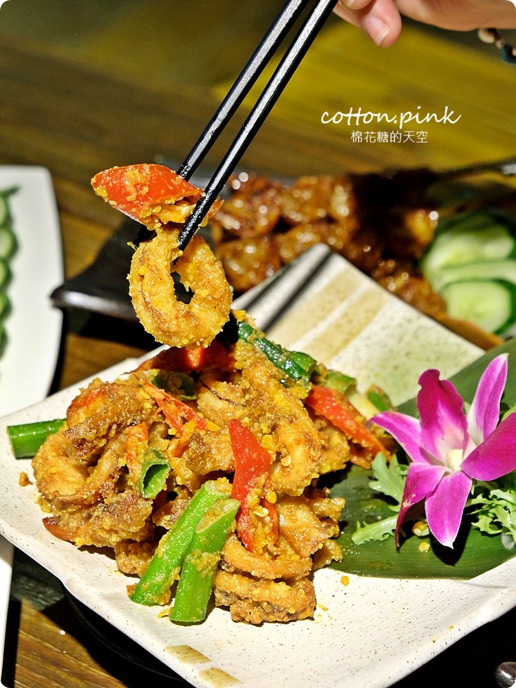 台中雙層貨櫃居酒屋暗藏道地川菜!食八津最新四川料理超過癮~近東海大學 台中雙層貨櫃居酒屋暗藏道地川菜!食八津最新四川料理超過癮~近東海大學