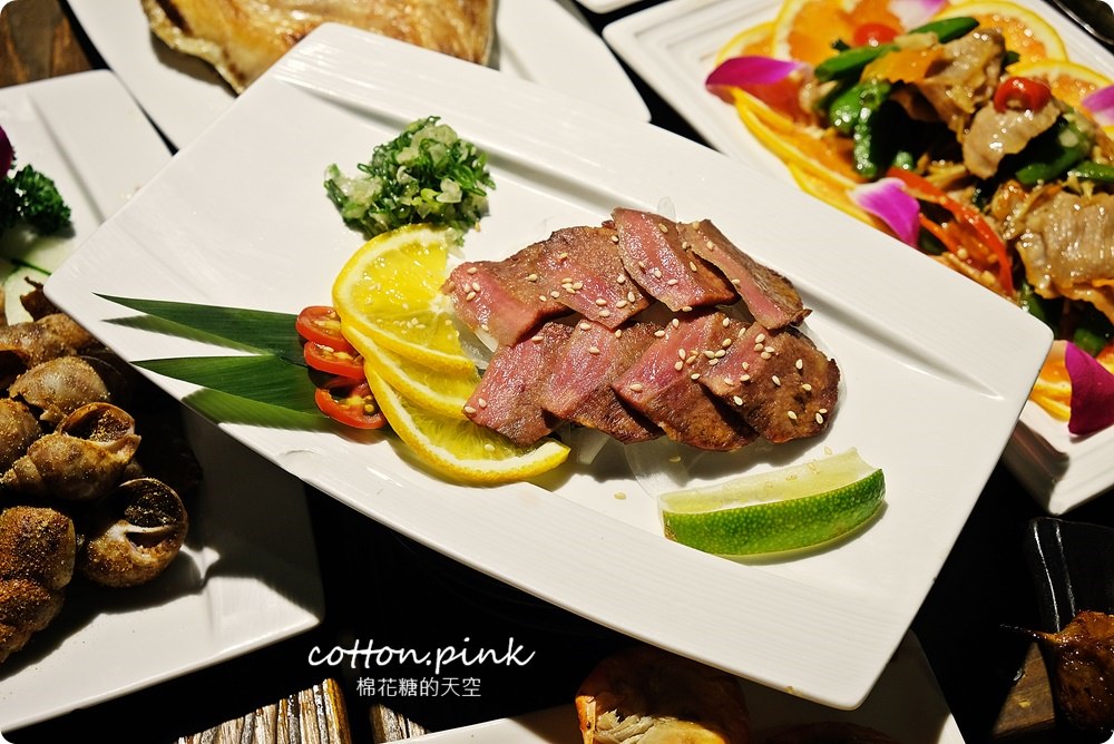 台中雙層貨櫃居酒屋暗藏道地川菜！食八津最新四川料理超過癮～近東海大學