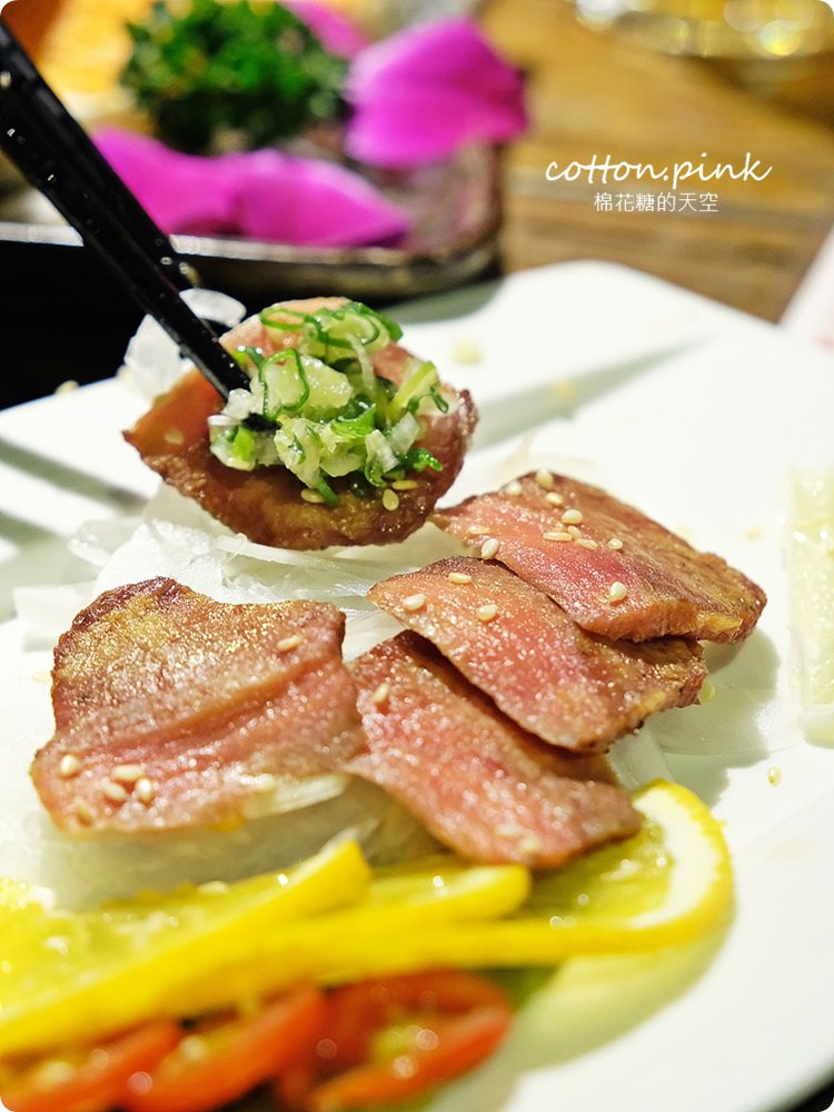 台中雙層貨櫃居酒屋暗藏道地川菜！食八津最新四川料理超過癮～近東海大學