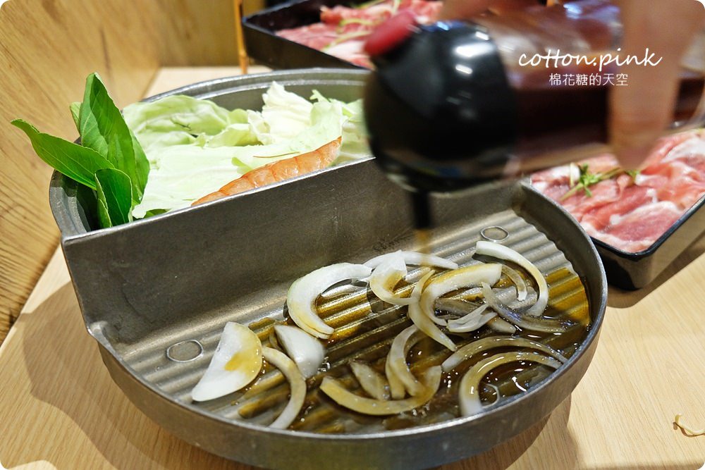 台中火鍋推薦-肉食族快來大樂鍋吃三大盤專吃肉套餐，開到十二點快來吃消夜