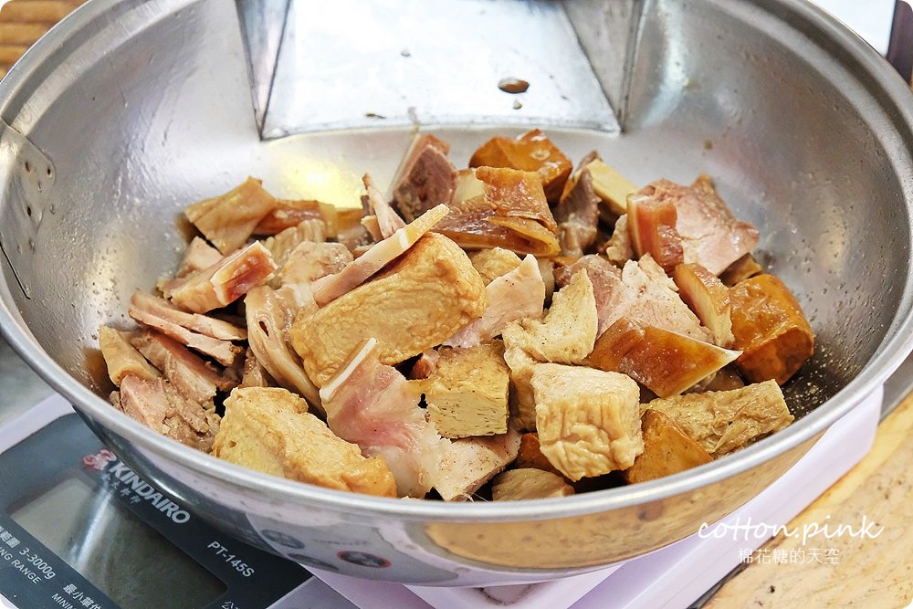 審計新村周邊新美食-發福浪人的滷味，獨家銷魂辣椒絕對衝擊你的味蕾，還可以宅配喔