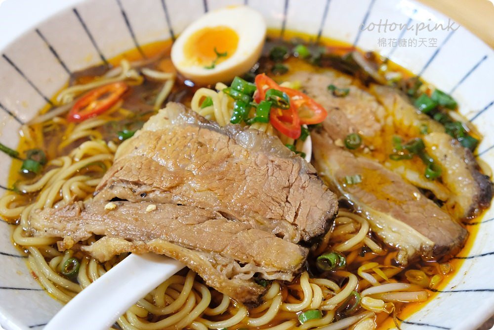 台中超特別牛肉麵！新撰組限量煙燻牛肉拉麵肉大塊