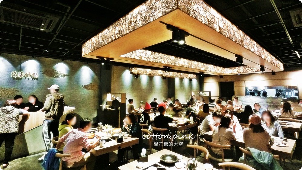 台中火鍋-萬客什鍋來台中必吃!大推剝皮辣椒雞!全分店資訊、菜單資訊、訂位須知在文末