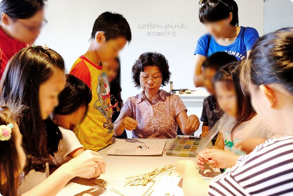 台中親子旅遊新據點-大里纖維博物館，週末不定期手作課程藺草、手環、羊毛氈、植物染通通有