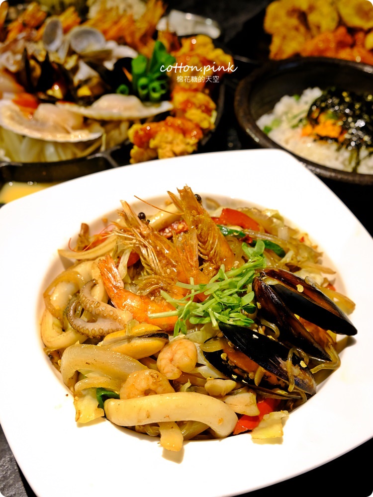 台中韓式美食|紅色泡菜煎餅超夠味～拉拉廚房台中只有一家唷