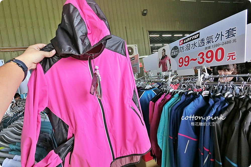 NG牛仔帆布鞋55元、卡通兒童拖鞋60元、童鞋換季三雙只要500元！大雅童鞋特賣快來搶便宜