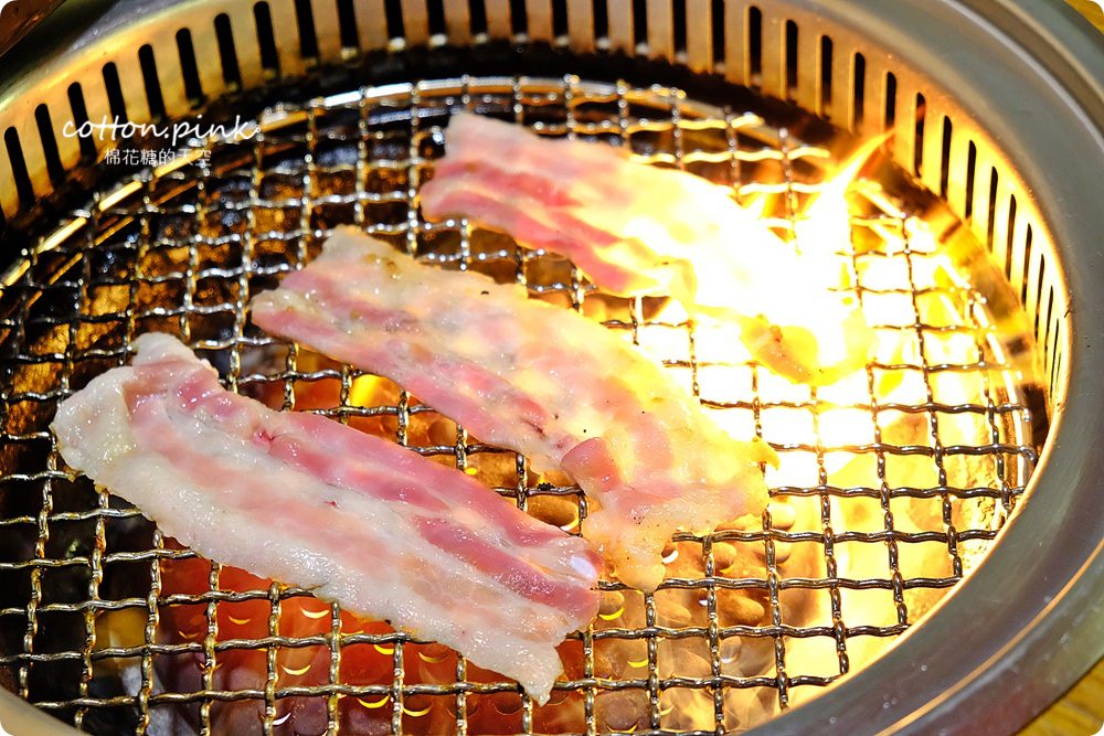 台中燒烤吃到飽推薦|豐原香香燒肉工坊高品質食材讓人驚艷！冬季升級火鍋也能吃到飽～