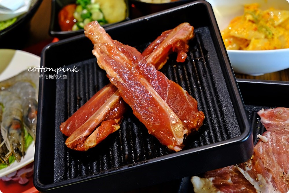 台中燒烤吃到飽推薦|豐原香香燒肉工坊高品質食材讓人驚艷！冬季升級火鍋也能吃到飽～