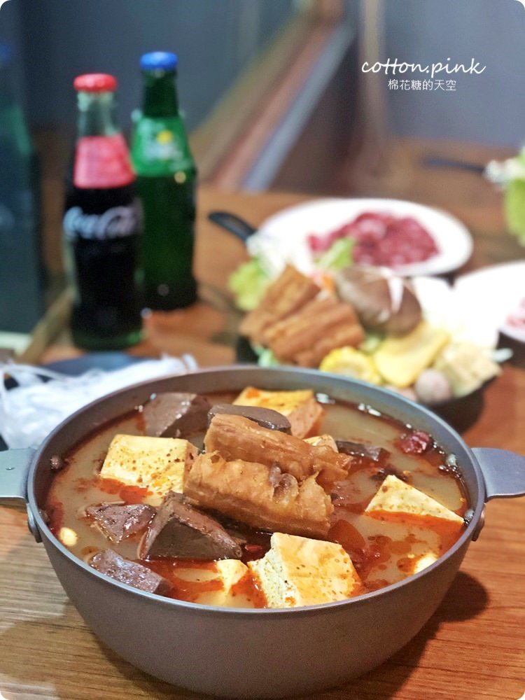 台中燒烤吃到飽推薦|豐原香香燒肉工坊高品質食材讓人驚艷！冬季升級火鍋也能吃到飽～