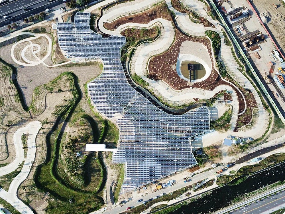 台中新地標-水湳智慧城中央公園搶先開放，綠美圖、電影中心、水湳會展中心、智慧營運中心令人期待